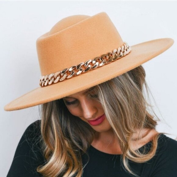 Chain Detailed Fall Winter Hat - Camel